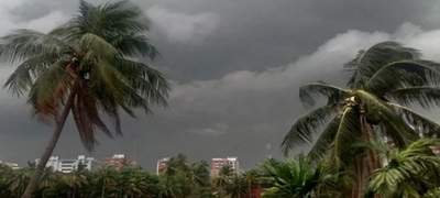 আজ দুপুরের মধ্যে যে ১২ জেলায় ঝড়বৃষ্টির শঙ্কা