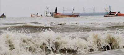 দেশের ৪ সমুদ্রবন্দরে ৩ নম্বর সতর্কতা