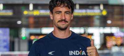 ভারত ফিফার অনুমতি ছাড়াই ‘বিদেশি’ ফুটবলার নিয়ে ঢাকায় এসেছে 