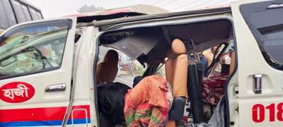 ফরিদপুরের ভাঙ্গায় ট্রাক ও অ্যাম্বুলেন্সের মুখোমুখি সংঘর্ষ, নিহত ৩