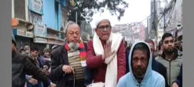 ঠাকুরগাঁওয়ে রিকশায় চড়ে মনোনয়নপত্র জমা দিলেন মির্জা ফখরুল