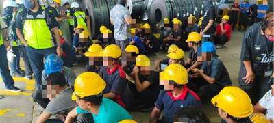 মালয়েশিয়ায় ৫৬ বাংলাদেশিসহ ৬২ অবৈধ অভিবাসী আটক