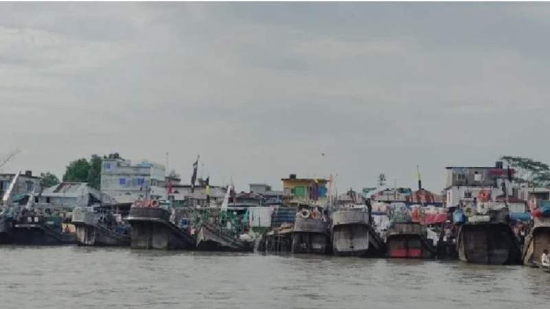 সাগরে মাছ ধরাতে ৫৮ দিনের নিষেধাজ্ঞা