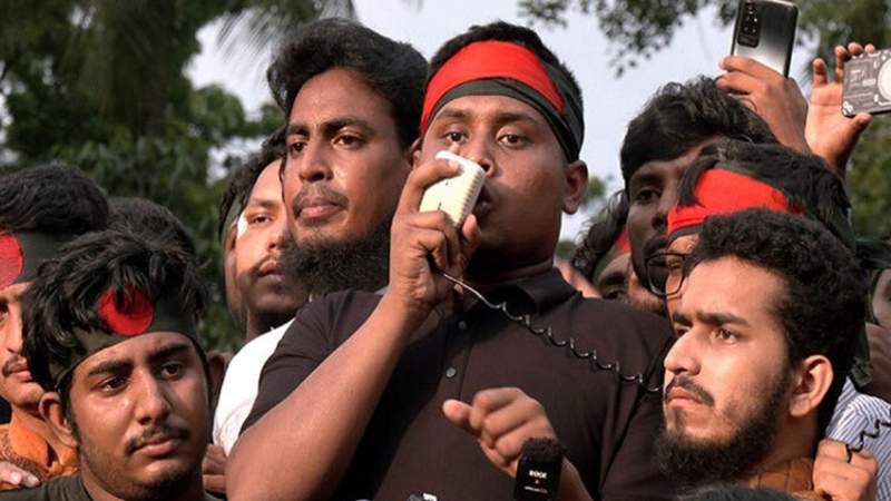 ঢাকার শাহবাগ ছাড়া কোথাও এবং মহাসড়কে ব্লকেড নয়: হাসনাত আবদুল্লাহ