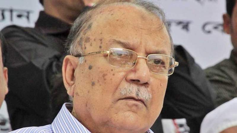 স্ট্যান্ডার্ড ব্যাংকের সাবেক চেয়ারম্যান আকরামসহ ৯ জনের দেশত্যাগে নিষেধাজ্ঞা