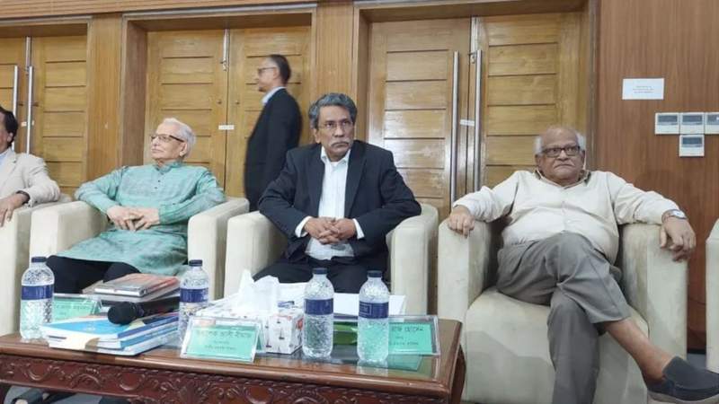 ঐকমত্য কমিশন ৭ম দিনের মতো রাজনৈতিক দলের সঙ্গে বৈঠকে বসেছে