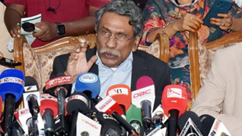 একই ব্যক্তি প্রধানমন্ত্রী ও দলীয় প্রধান হতে পারবেন না: আলী রীয়াজ