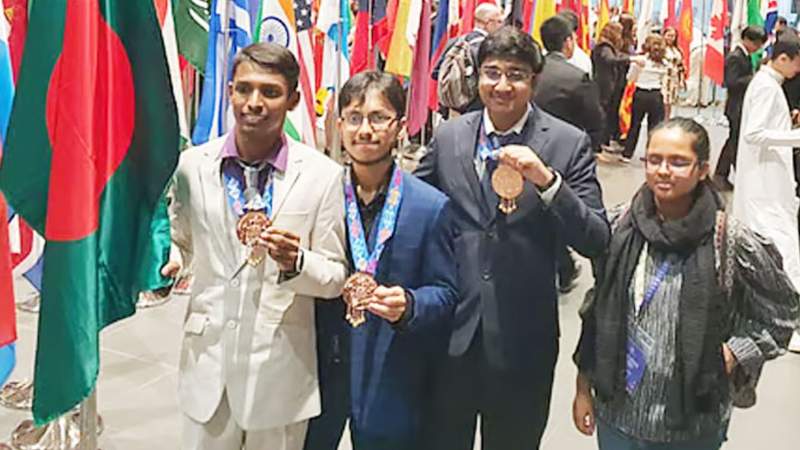 ফিলিপাইনে আন্তর্জাতিক জীববিজ্ঞান অলিম্পিয়াডে ৩টি ব্রোঞ্জ পদক পেয়েছে বাংলাদেশ দল