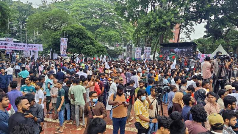 এনসিপির নেতাকর্মীরা শহীদ মিনারে জড়ো হচ্ছেন, প্রস্তুত মঞ্চ