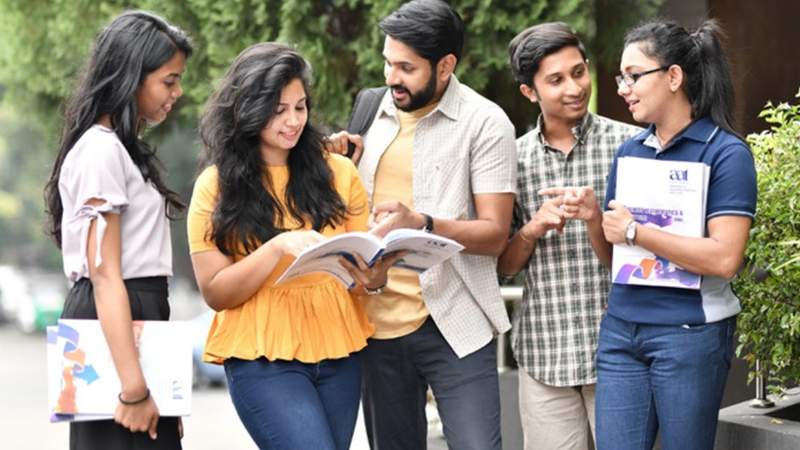 ইউরোপে পড়তে এসে ডিগ্রি নিতে পারছেন না অনেক বাংলাদেশি শিক্ষার্থী