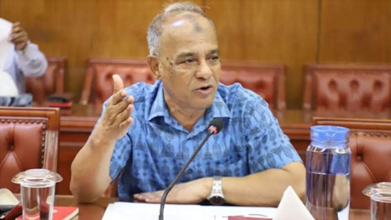 সেনাবাহিনীর ৫০ শতাংশ তুলে নেওয়া হবে, এটি সত্য নয়, গুজব: স্বরাষ্ট্র উপদেষ্টা