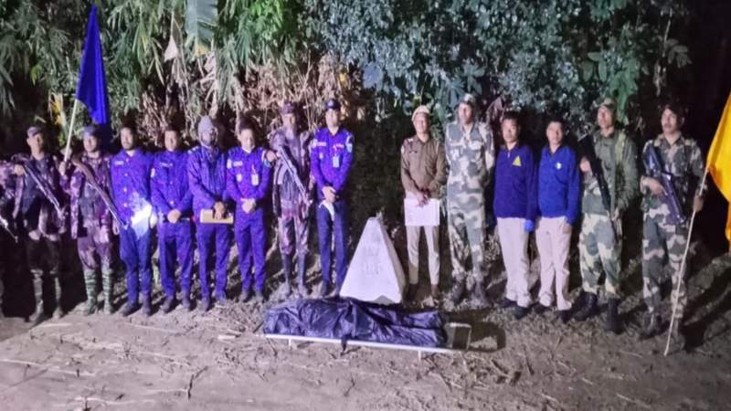 সুনামগঞ্জের দোয়ারাবাজার সীমান্তে বাংলাদেশি যুবকের লাশ হস্তান্তর করলো বিএসএফ