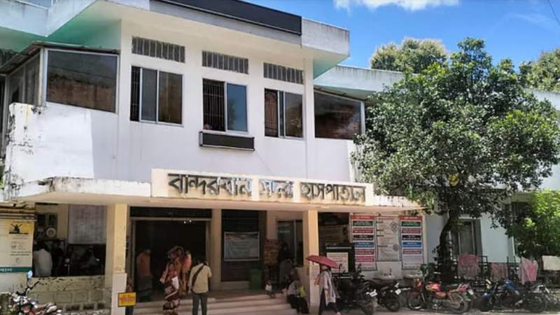 বান্দরবানের রোয়াংছড়িতে সেনাবাহিনী ও সন্ত্রাসীর গোলাগুলি, নিহত ১ জন