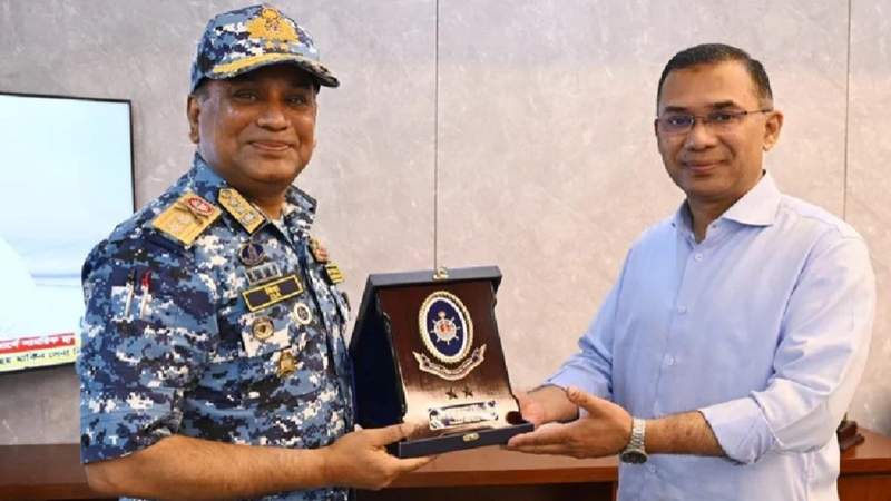 দেশের সার্বভৌমত্ব রক্ষায় কোস্টগার্ডকে সর্বোচ্চ প্রস্তুতির আহ্বান প্রধানমন্ত্রীর