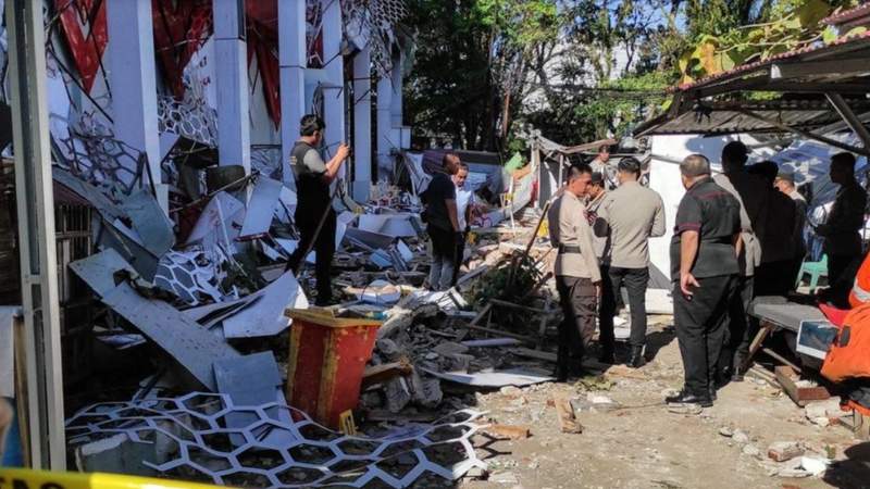 ৭.৪ মাত্রার শক্তিশালী ভূমিকম্পে কেঁপে উঠলো ইন্দোনেশিয়া, সুনামি সতর্কতা জারি