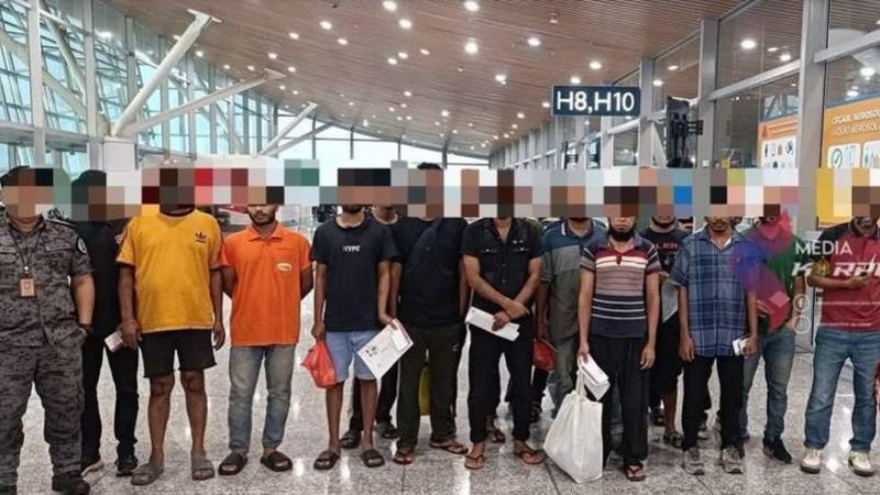 মালয়েশিয়া ৬৪ বাংলাদেশিসহ ১২৭ বন্দিকে ফেরত পাঠালো 