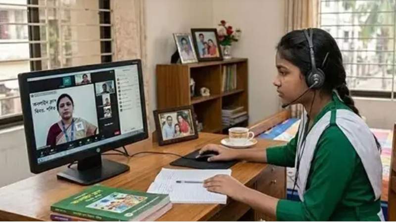 শিক্ষাপ্রতিষ্ঠানে অনলাইন ক্লাস শুরু আজ