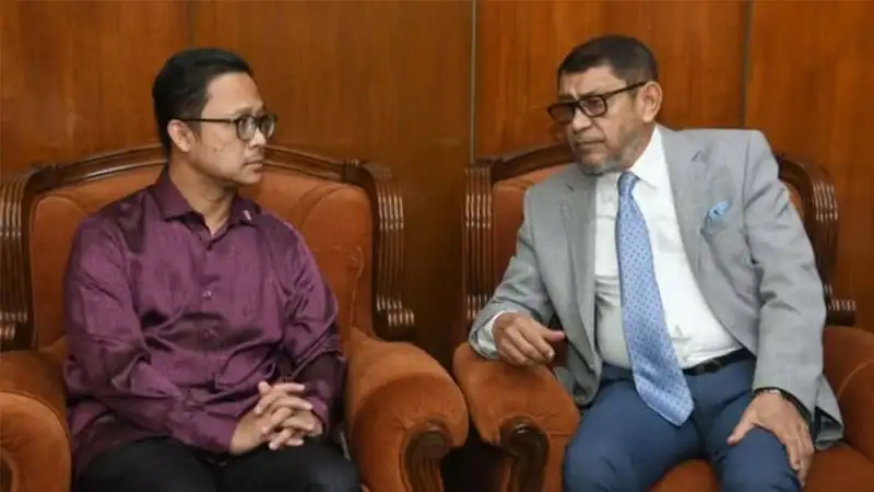 মালয়েশিয়ায় বাংলাদেশি চিকিৎসকদের উন্নত প্রশিক্ষণের প্রস্তাব স্বাস্থ্যমন্ত্রীর